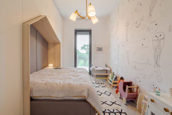 Amenajare cameră copil - mobilier pentru copii custom made Formmat - Acasă la Vladimir Drăghia, Alice Cavaleru și Zora – Delta Studio Design (1)
